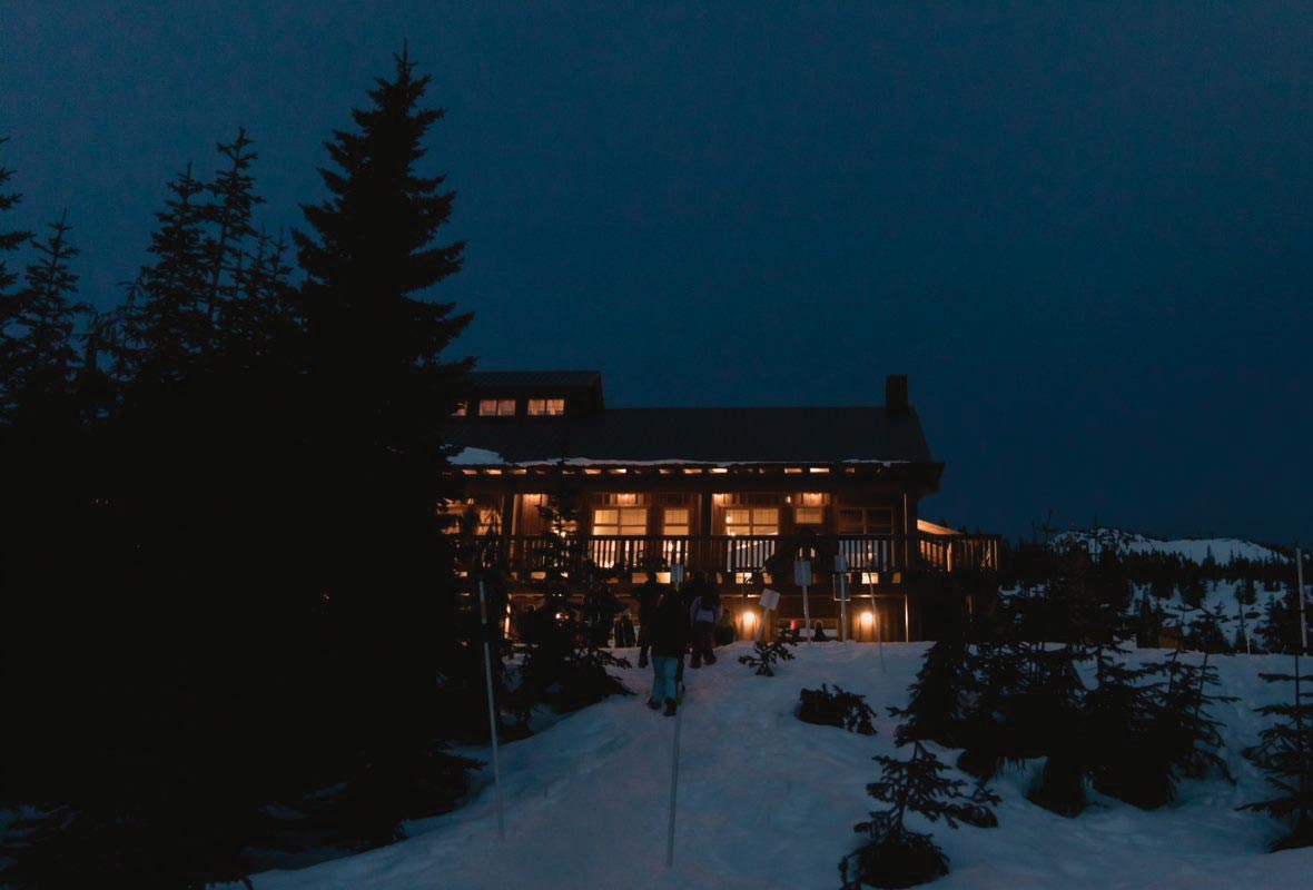 Gourmet fondue at Raven Lodge